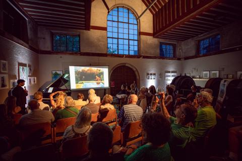 Pianospiel im E-Werk